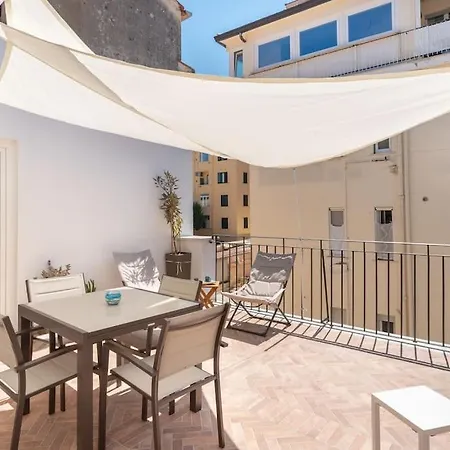 Sorrentovibes - Luxury New With Terrace - Sleeps 12 Apartment Sorrent
