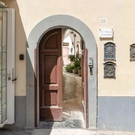 Sorrentovibes - Luxury New With Terrace - Sleeps 12 Apartment Sorrent