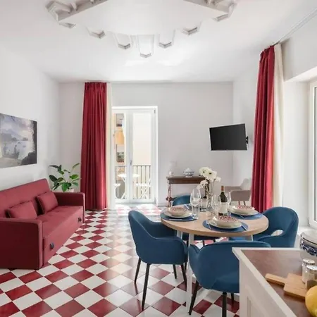 Sorrentovibes - Luxury New With Terrace - Sleeps 12 Apartment Sorrent