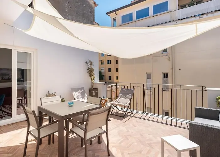 Sorrentovibes - Luxury New With Terrace - Sleeps 12 Apartment Sorrento