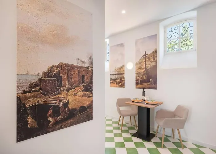 Apartment Sorrentovibes - Luxury New With Terrace - Sleeps 12 Sorrento