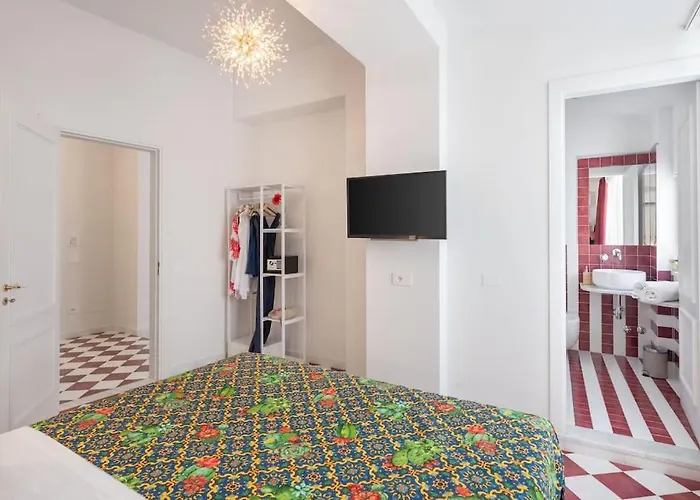 Sorrentovibes - Luxury New With Terrace - Sleeps 12 Apartment