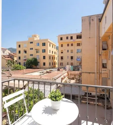 Sorrentovibes - Luxury New With Terrace - Sleeps 12 Sorrento