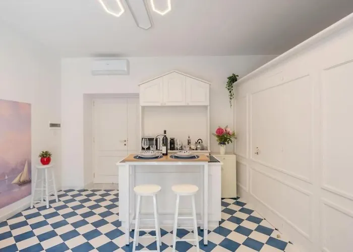 Sorrentovibes - Luxury New With Terrace - Sleeps 12 Sorrent