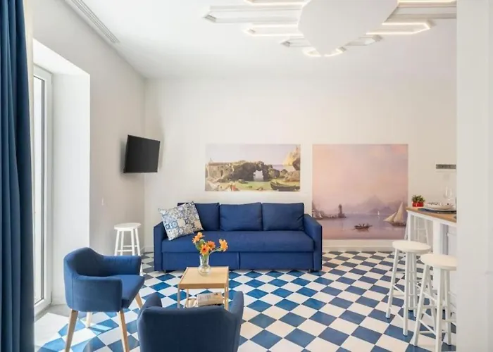 Apartment Sorrentovibes - Luxury New With Terrace - Sleeps 12 Sorrent