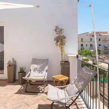 公寓 Sorrentovibes - Luxury New With Terrace - Sleeps 12