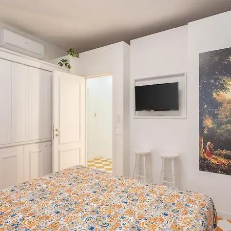 Sorrentovibes - Luxury New With Terrace - Sleeps 12 *