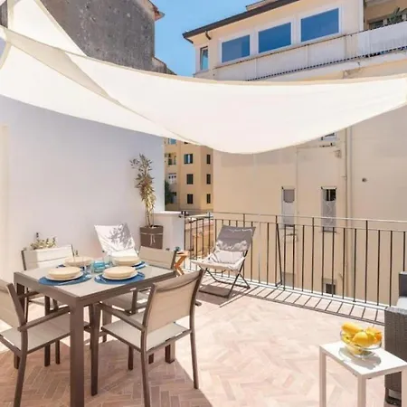 Sorrentovibes - Luxury New With Terrace - Sleeps 12 소렌토